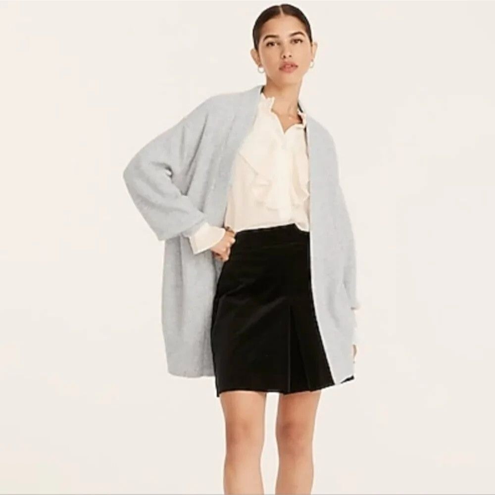 J. Crew Velvet Pleated Mini Skirt Size 2 Black NWT New